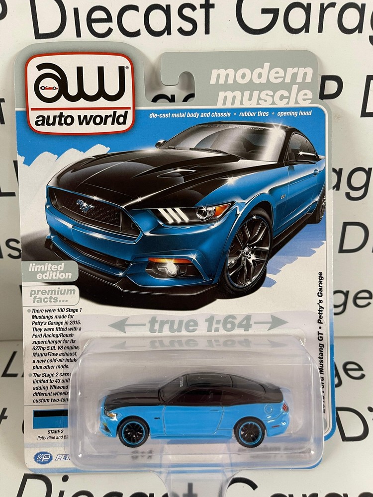 AUTO WORLD 2015 Ford Mustang GT Petty's Garage Petty Blue & Black 1:64 Diecast M