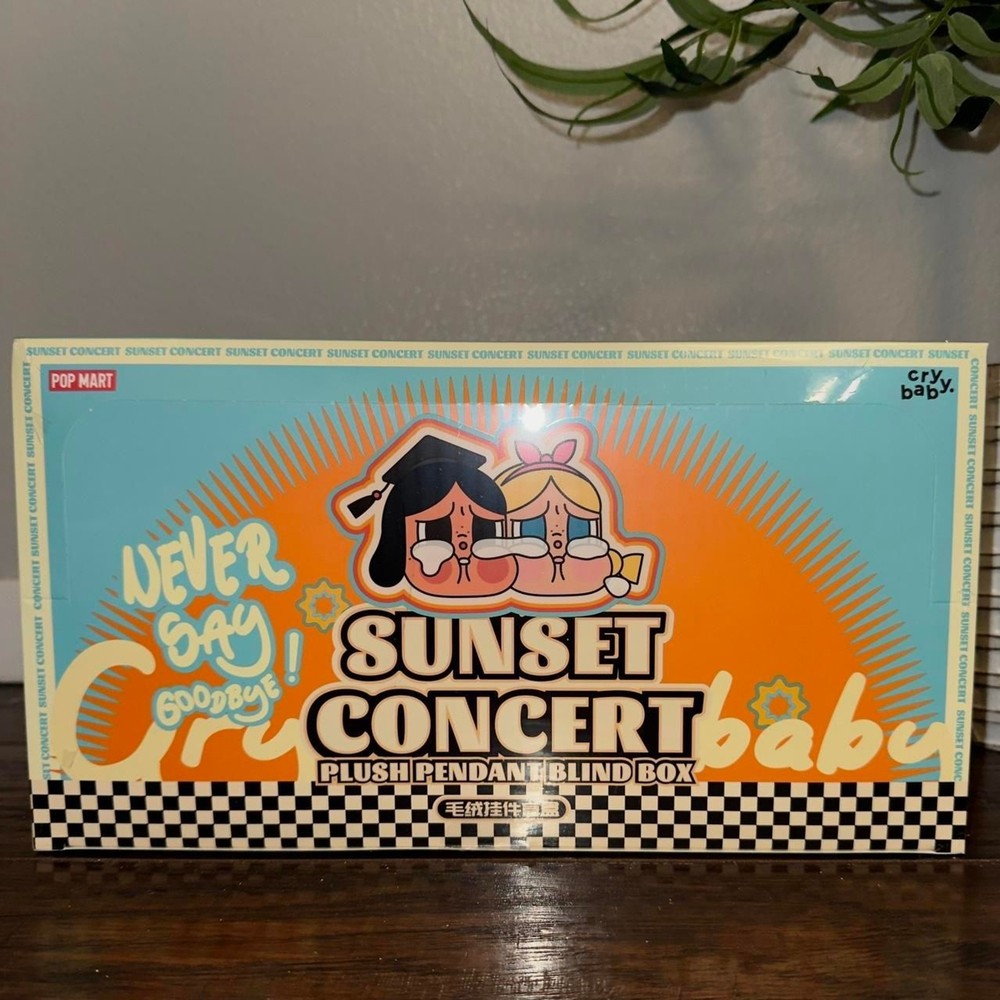 *US/USA* POP MART - CRYBABY Sunset Concert - Plush Pendant Blind Box (WHOLE Set)