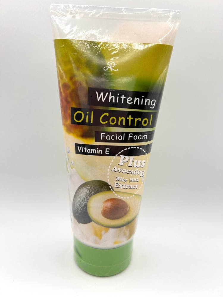 Whitening Vitamin E Oil Control Facial Foam with Avocado and Rice Milk Extract