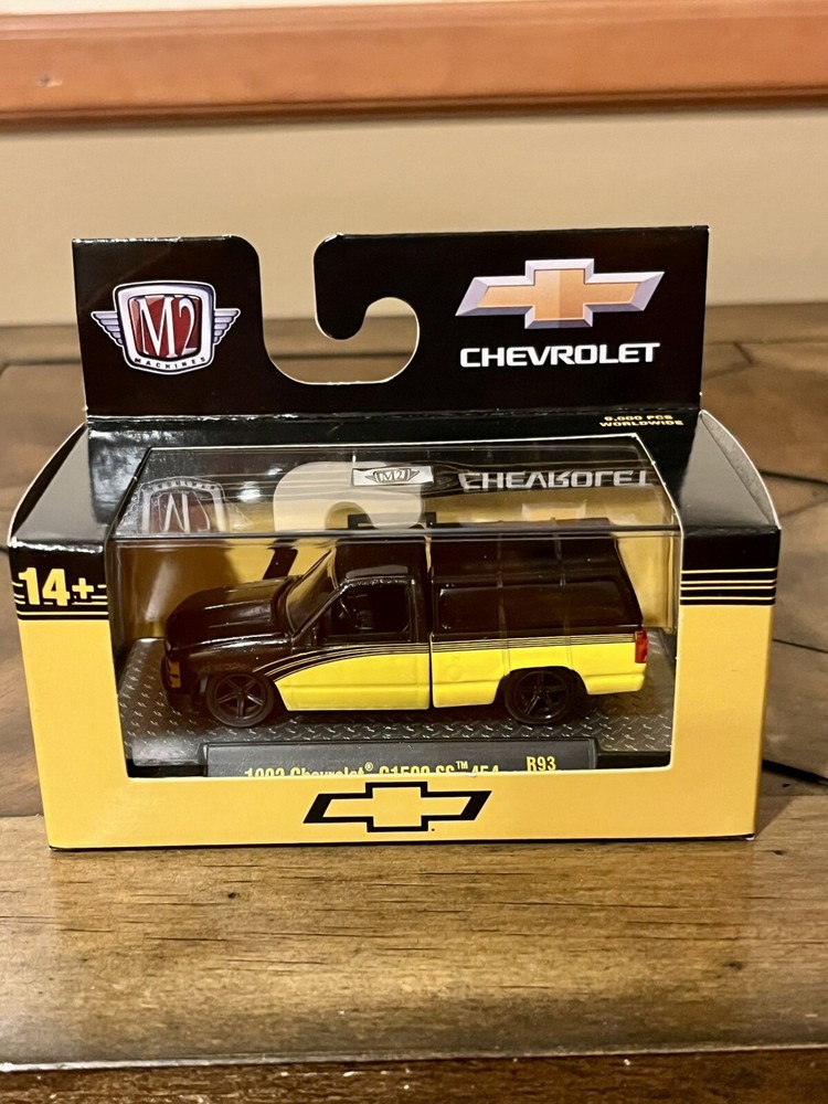 2024 M2 Machines 1:64 Auto-Trucks 1992 Chevrolet C1500 SS 454 R93 Yellow