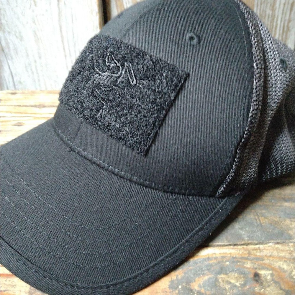 Rare Arcteryx B.A.C Gen1 Cap in Sleek Black Design