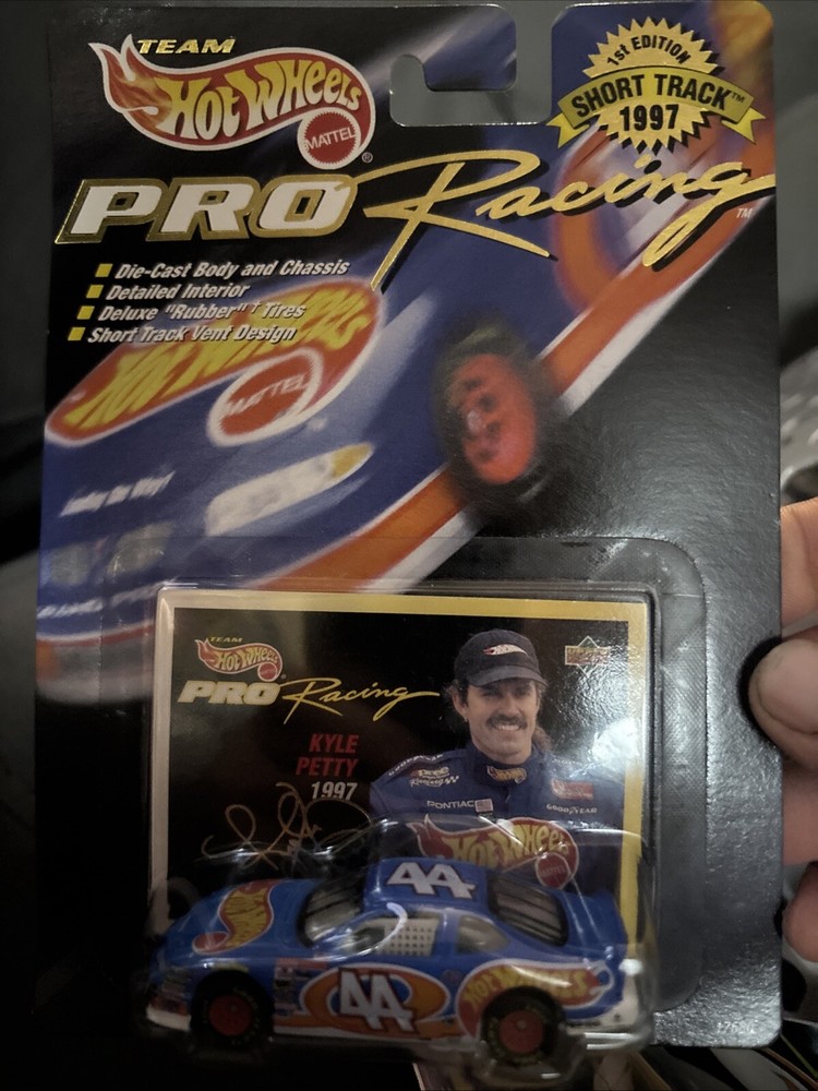 first edition 1997 team hot wheels Mattel pro racing Kyle petty number 44 car