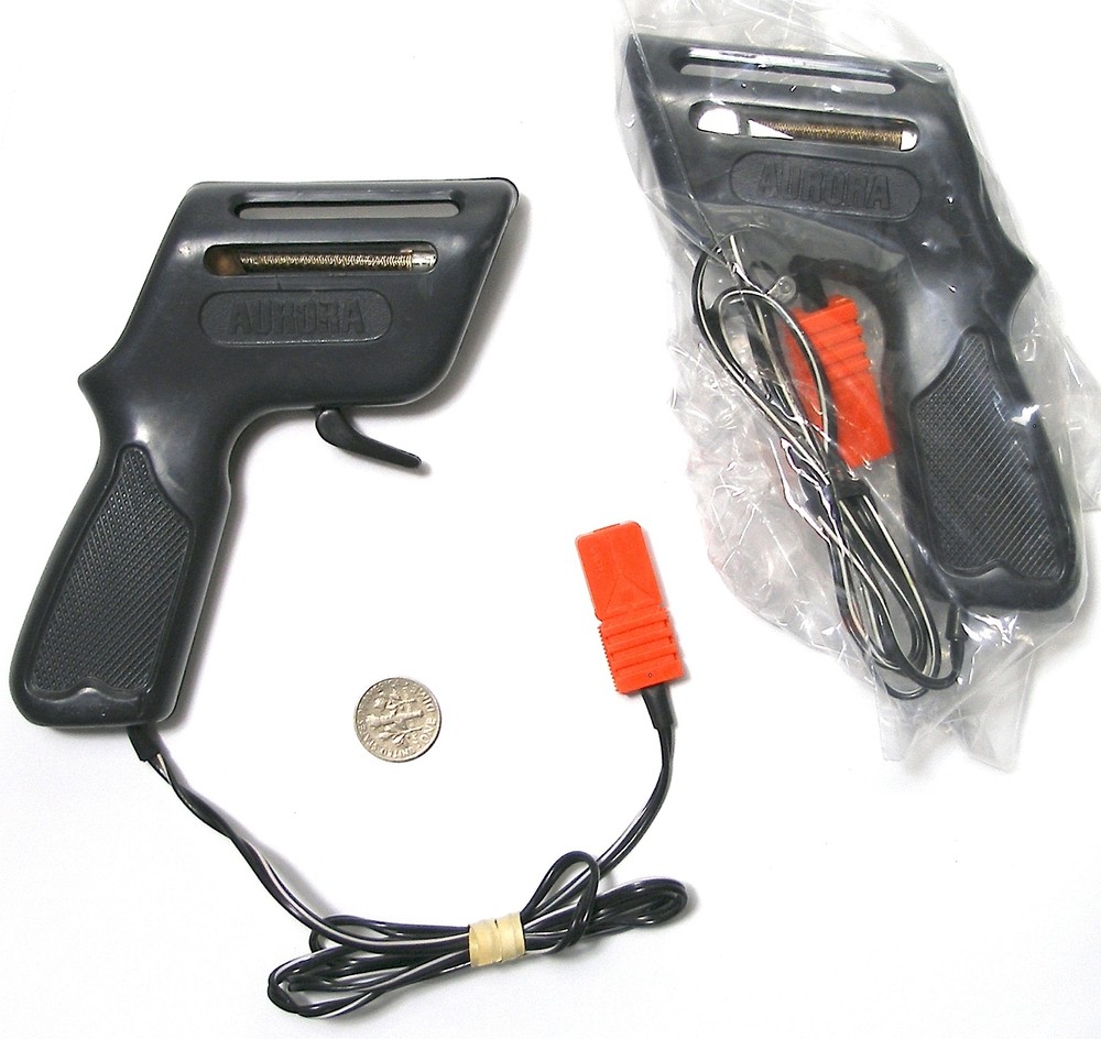 1pc TOMY Aurora AFX HO Slot Car SHORT LEAD PLUG IN CONTROLLER Unused Bulk AW too