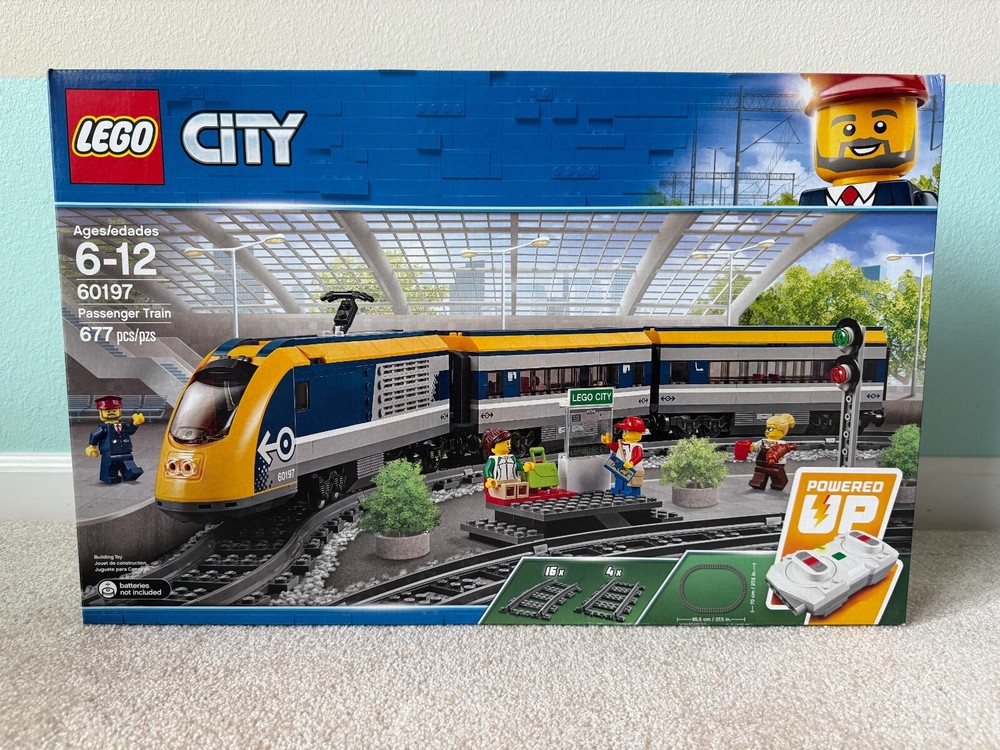 LEGO CITY Passenger Train 60197 Retired New Sealed Box