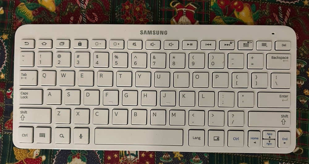 Samsung Wireless Bluetooth Keyboard Model BKB-10, Excellent Condition Tested