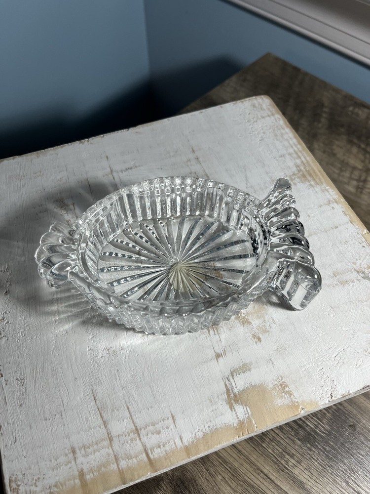 Taiwan 24% lead crystal candy dish trinket tray clear elegant