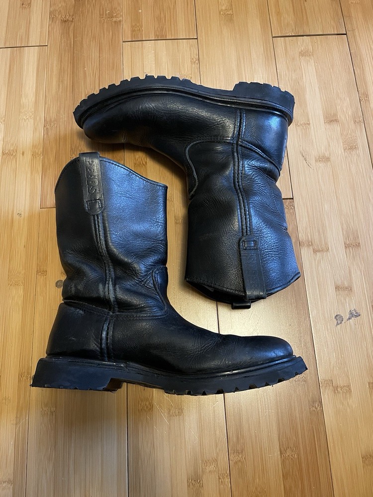 Red Wing Pecos Black Leather Cowboy Boots in Size 10D
