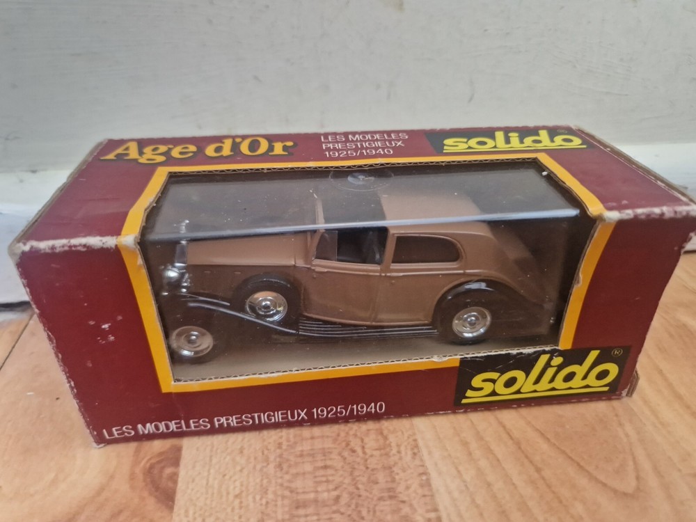 1/43 SOLIDO AGE D'OR - CLASSIC ROLLS ROYCE PHANTOM III BROWN DIECAST CAR REF 46