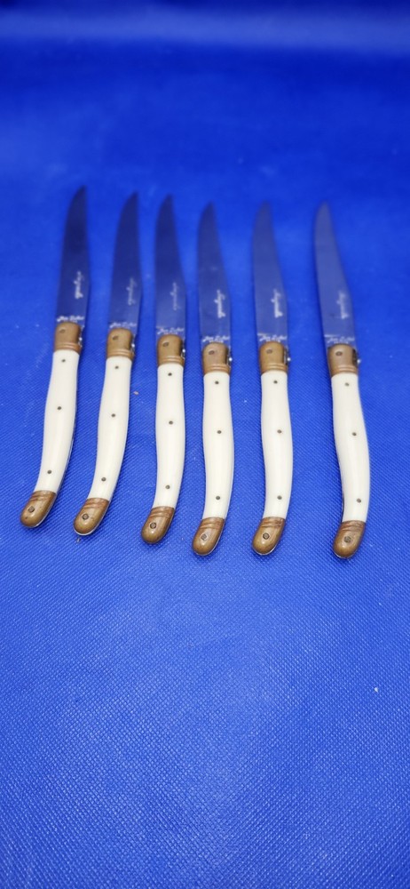 6 French Laguiole Steak Knives with Beige & Brass Handles & Bee Accent