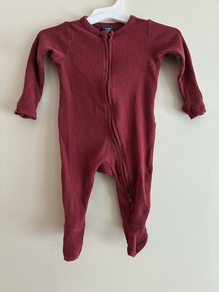 Old Navy Baby Girls Solid Red Cotton Ribbed 2-Way Zip Long Sleeve 1-Piece 0-3M