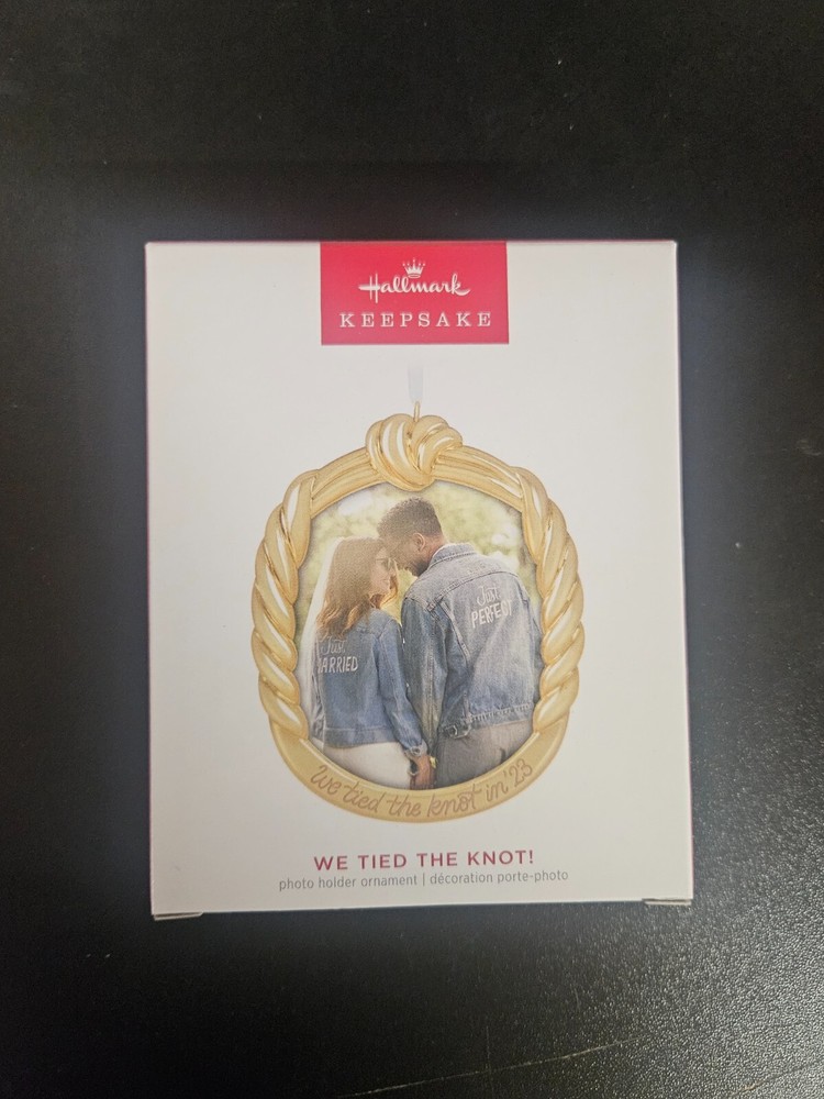 Hallmark 2023 We Tied The Knot Photo Holder Ornament New In Box