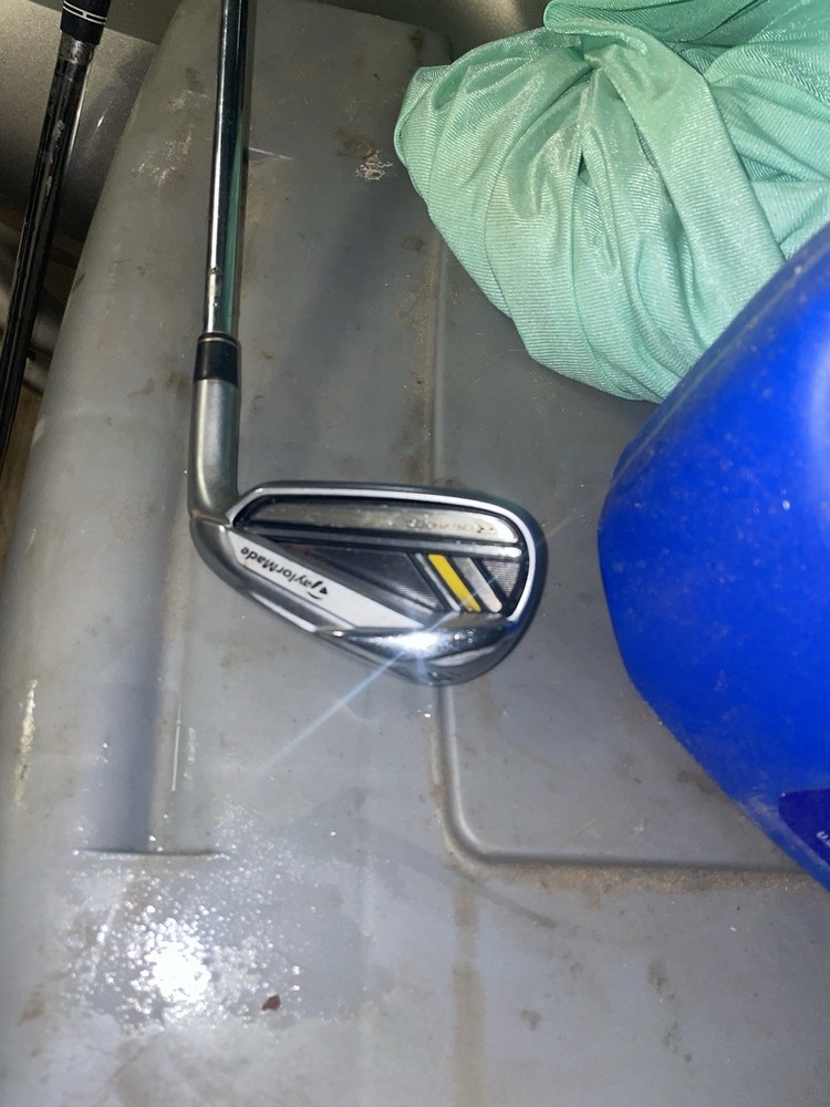 TaylorMade 6 Iron Golf Club Right Handed Steel Shaft