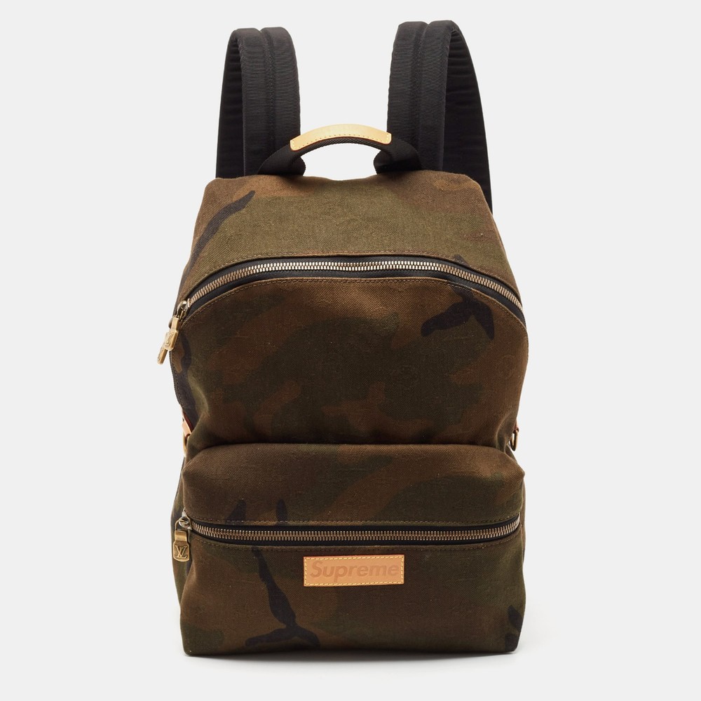 Louis Vuitton x Supreme Monogram Camouflage Apollo Backpack