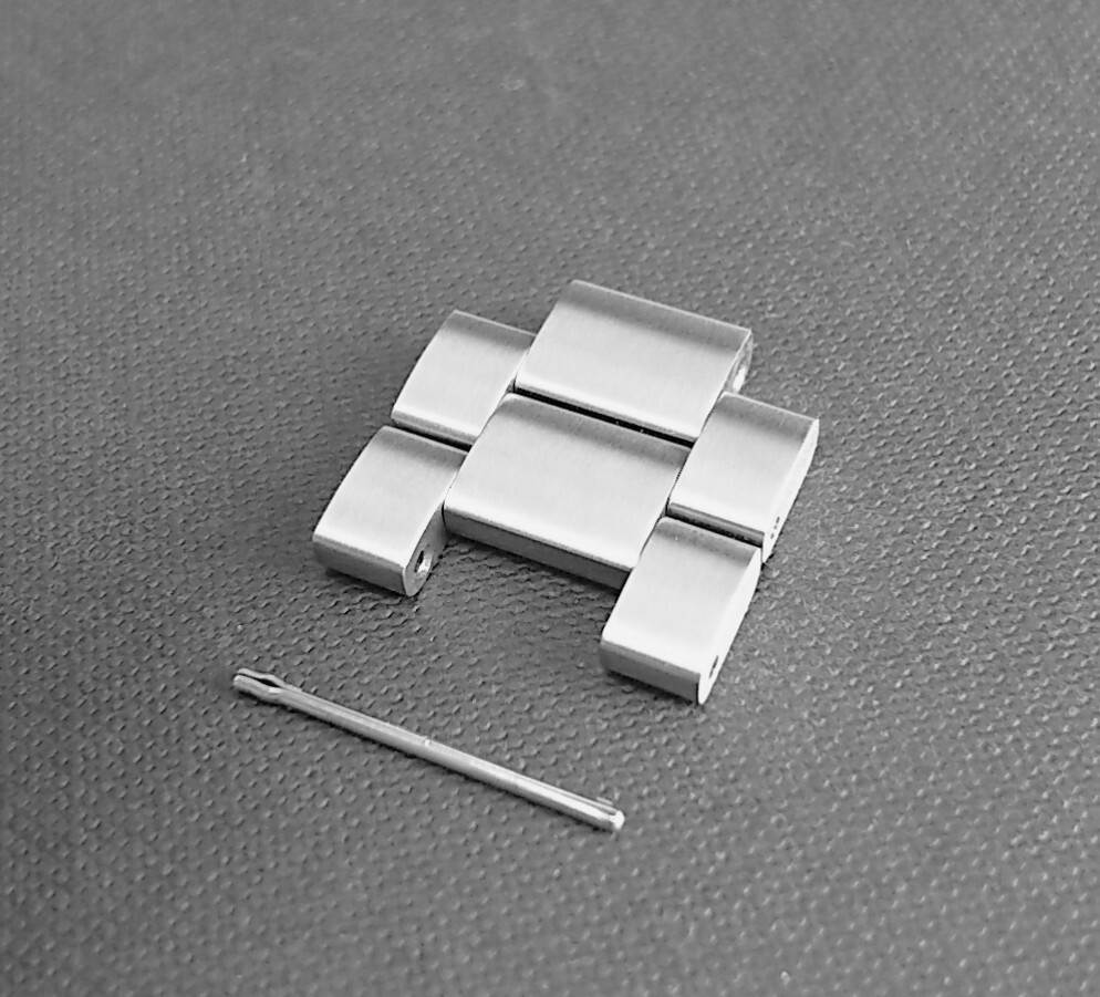 TAG Heuer Formula BA0842 Stainless Steel Belt Bracelet 20mm Width 2 Links