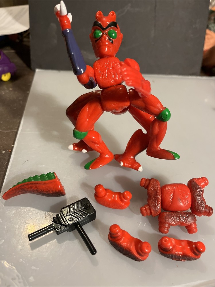 1985 MOTU Modulok Vintage He-Man Action Figure with Parts & Weapon