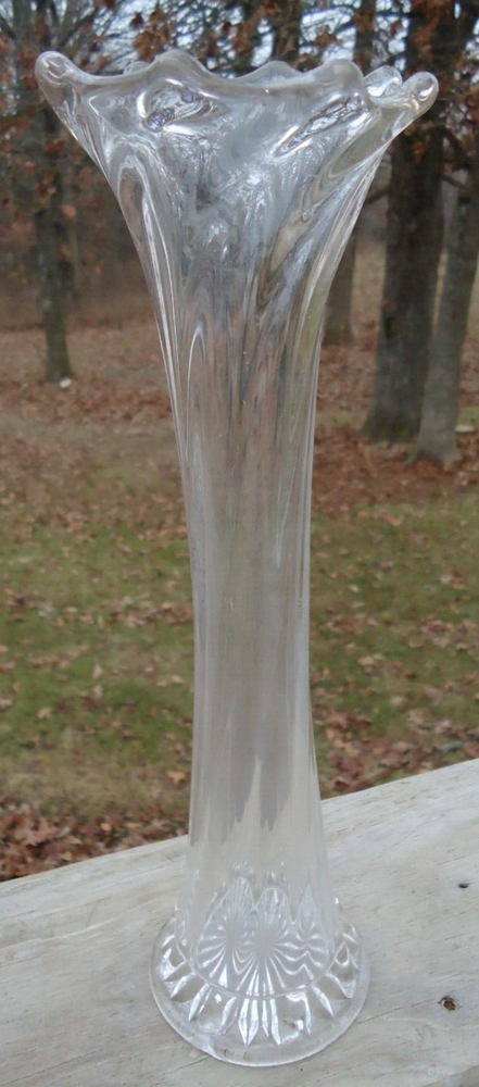 Clear Glass Mini Swung Vase 11 inch Starburst Scalloped Edge VTG Flower Decor