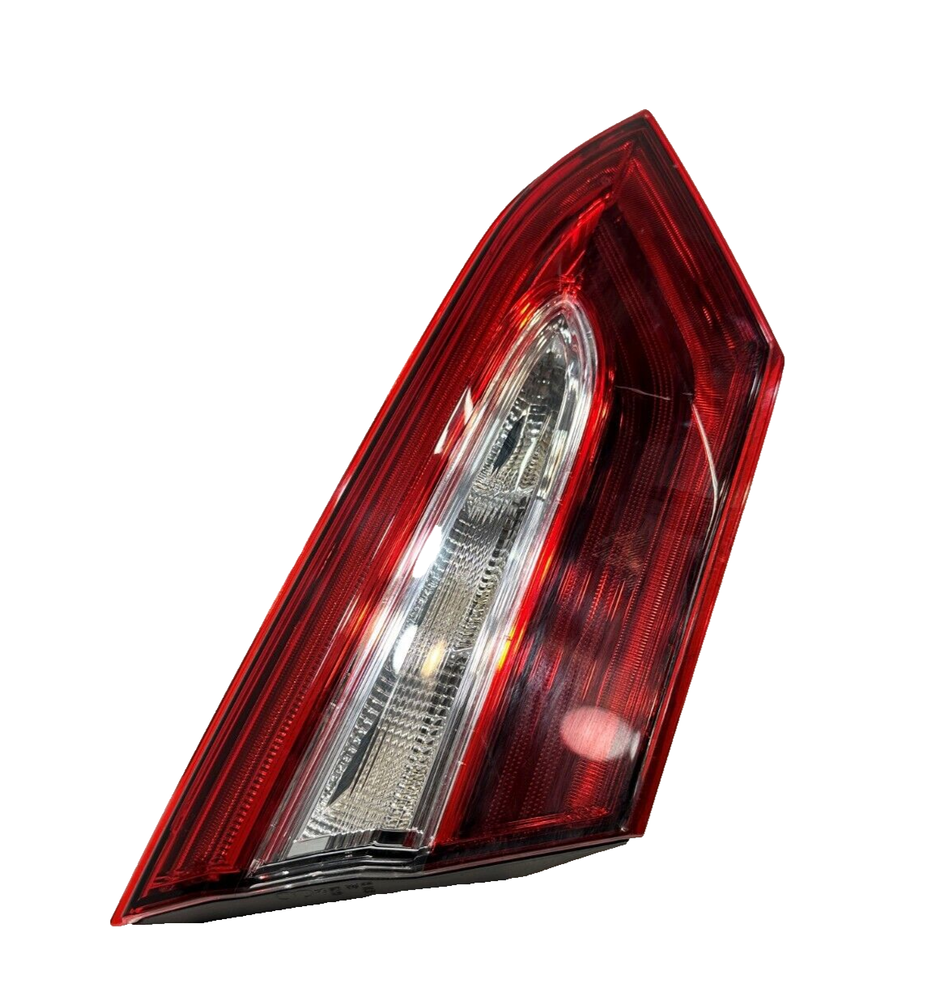 2018-2020 TOYOTA OEM CAMRY REAR LEFT DRIVER SIDE INNER TAILLIGHT LIGHT LAMP