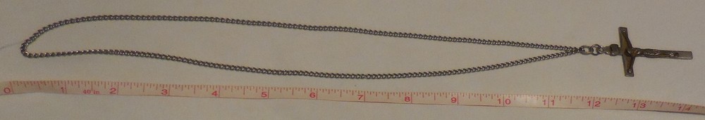 1 Cruxifix Cross Pendant Necklace Chain Chrome color Church VTG  christianity