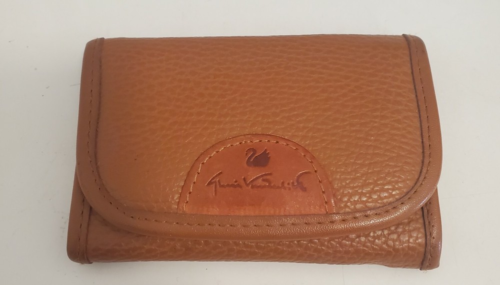 Vtg Gloria Vanderbilt Woman's Brown Wallet 3x5