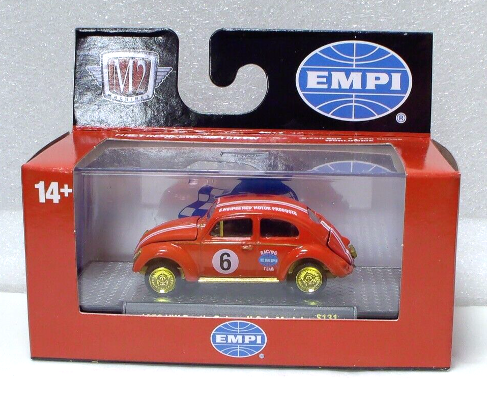 M2 Machines Gold Chase Empi 1956 VW Beetle Deluxe USA Madel 1:64 Diecast