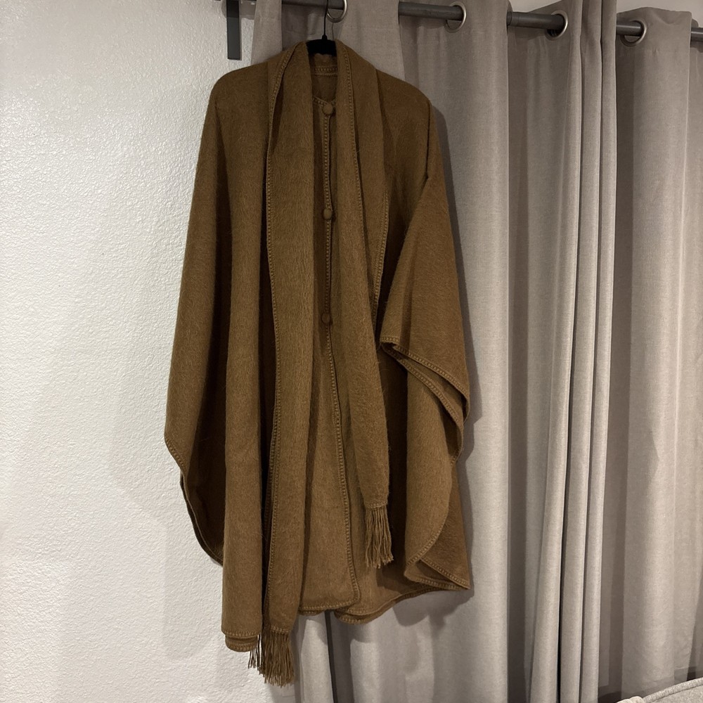 Alpaca Camargo Peruvian One Size Button Front Brown Cape Sweater Poncho w/Scarf