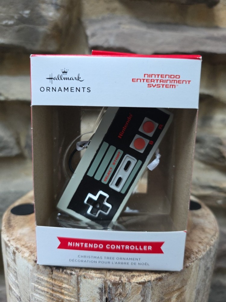 Nintendo NES Controller Hallmark Christmas Ornament Retro Gaming 2021 NEW