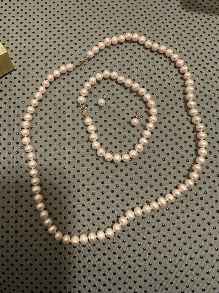 10kt Gold JCM Pink Pearl Jewelry Set with Necklace Bracelet Earrings