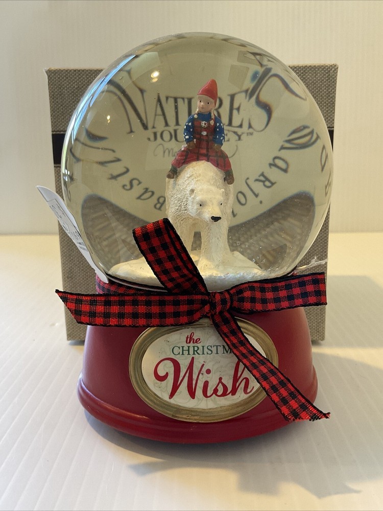 Polar Bear Musical Snow Globe – Marjolein Bastin – 2009 Nature’s Journey