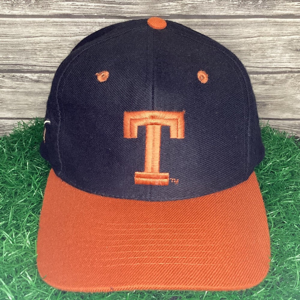 Vintage Texas Longhorns Fitted Cap Black Orange 7 1/8 NCAA 90s Football Hat