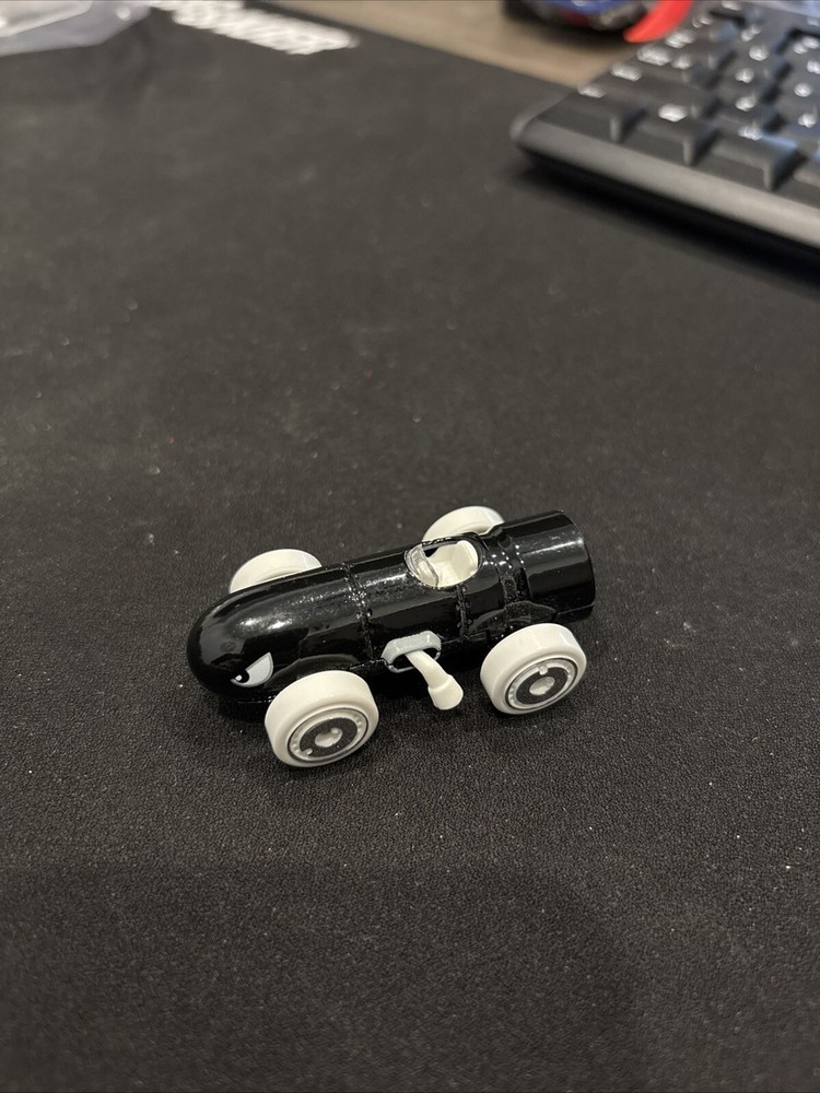 Mattel 2019 Hot Wheels Mini Diecast Nintendo Mario Kart Standard Car Bullet Bill