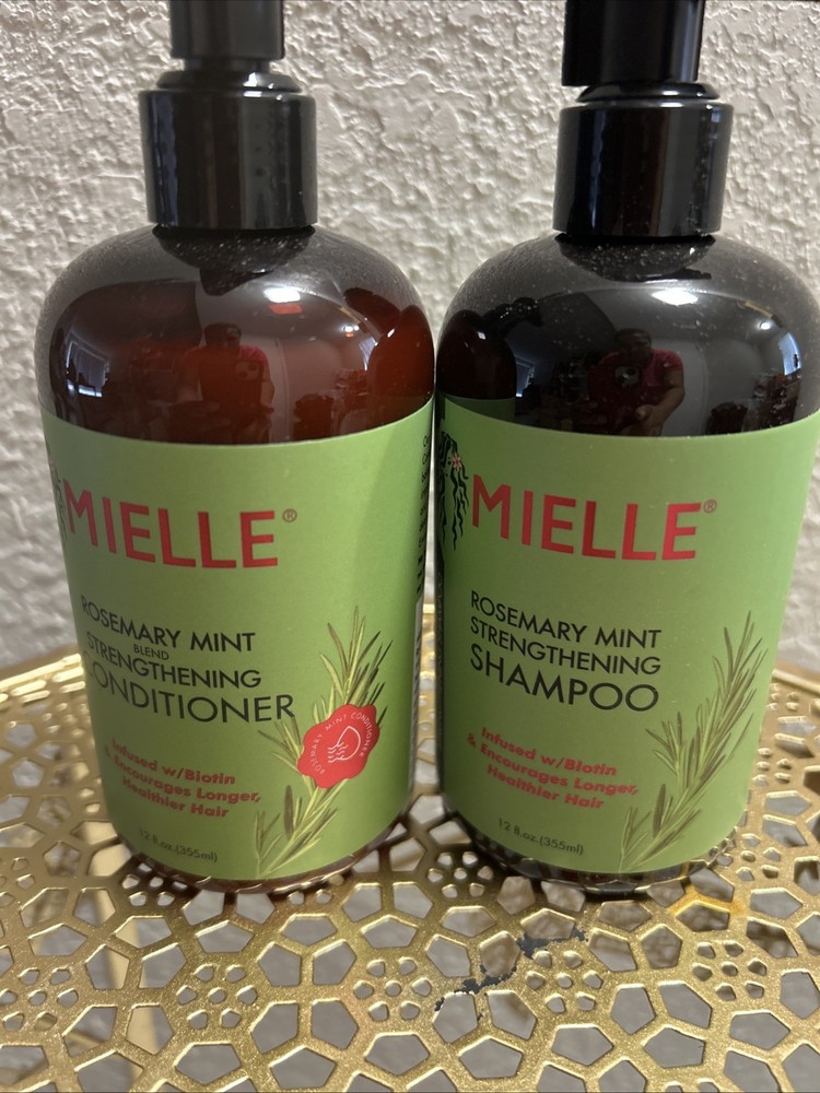 Mielle Organics Rosemary Mint Strengthening Shampoo and Conditioner Set