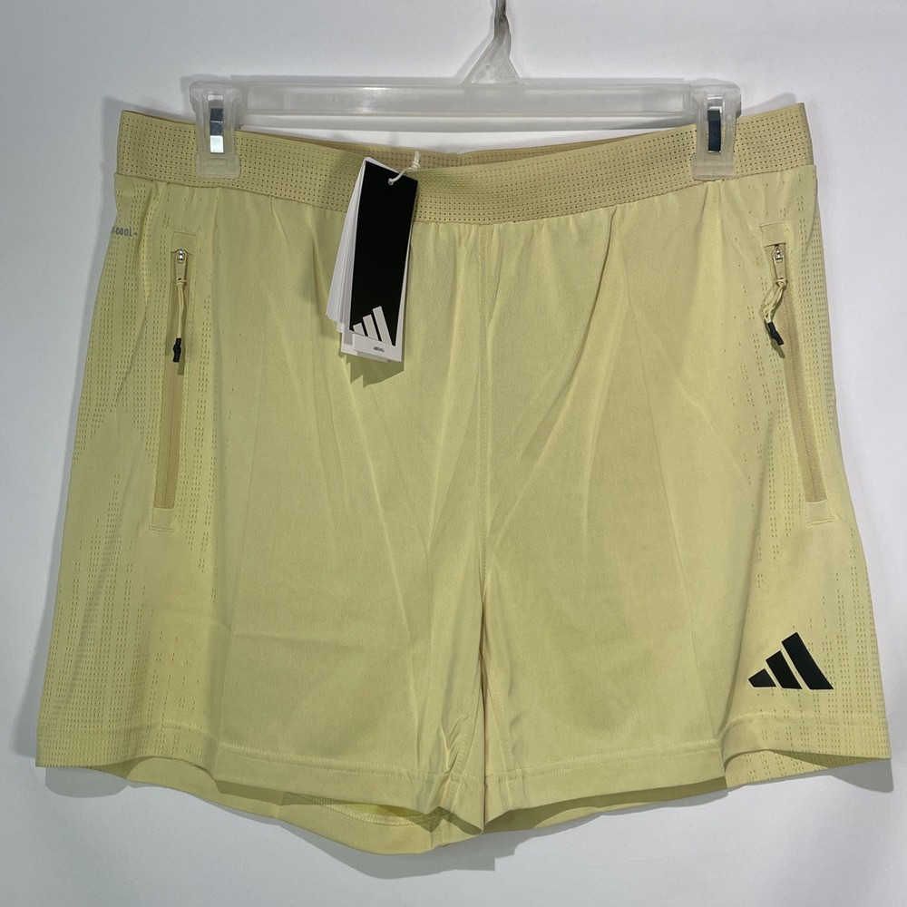 Adidas Airchill Shorts Running Performance Men's Size Large Powder Yellow JI8192