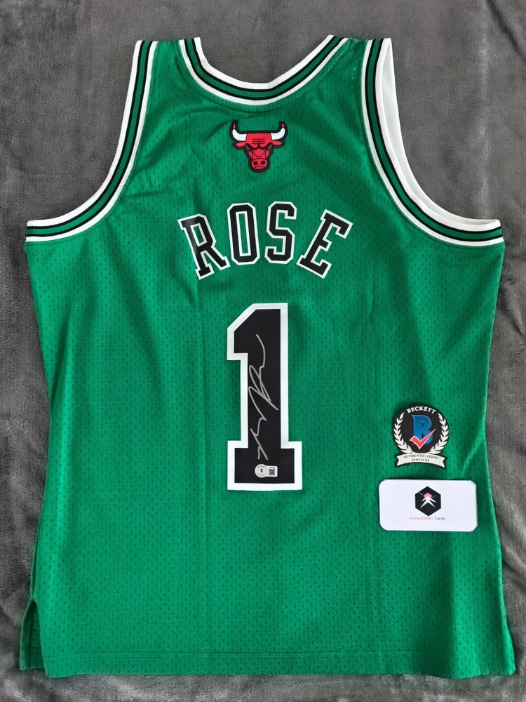 Derrick Rose Signed Auto Autographed Chicago Bulls Jersey With Beckett Coa