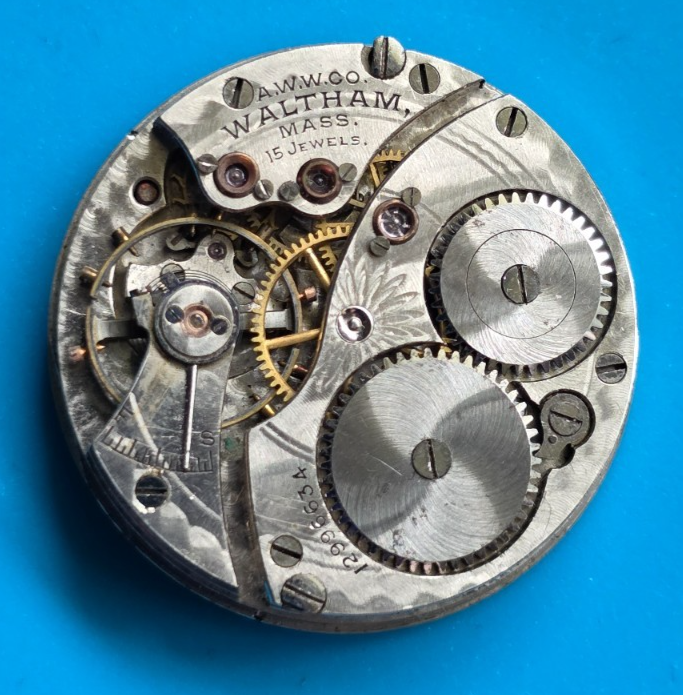 Vintage Waltham 15 Jewel Pocket Watch Movement 0 Size Bad Staff