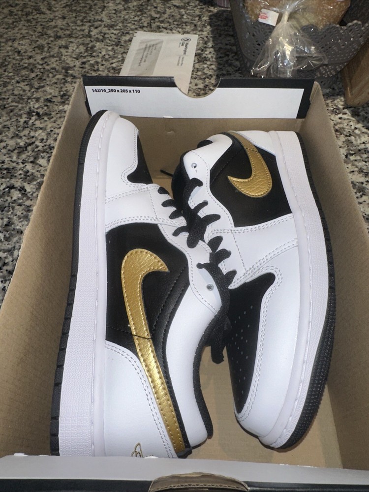 size 7-Nike Air Jordan 1 Low Shoes White Metallic Gold Black 553558-172