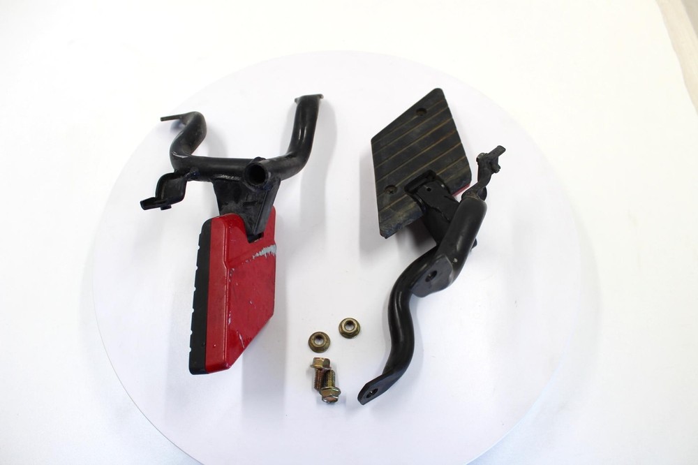 10 KYMCO PEOPLE S 250 OEM FRONT FOOT RESTS PEGS STEPS SET PAIR