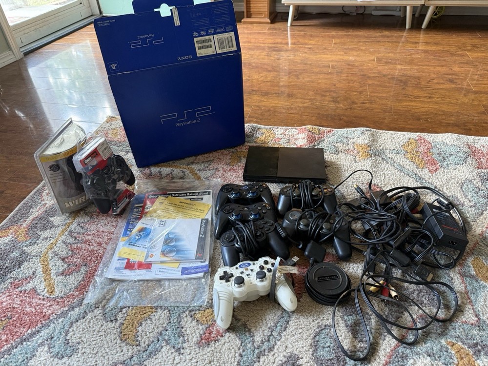 PS2 Slim Console system SCPH-90000. WORKING