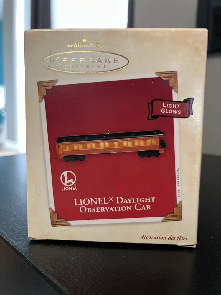 HALLMARK KEEPSAKE ORNAMENT LIONEL DAYLIGHT OBSERVATION TRAIN CAR CHRISTMAS 2003
