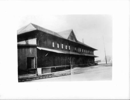 The First Santa Fe Railroad Depot In Los Angeles 1887 California - Old Photo