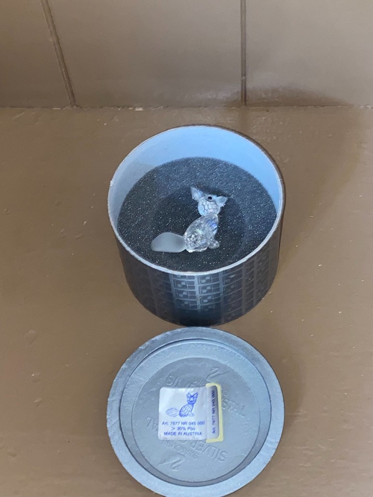 Swarovski Crystal Frosted Fox Figurine with Original Box & Papers
