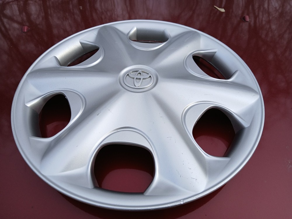 TOYOTA CAMRY HUBCAP WHEEL COVER GREAT REPLACEMENT FACTORY ORIGINAL 2000-01  C20