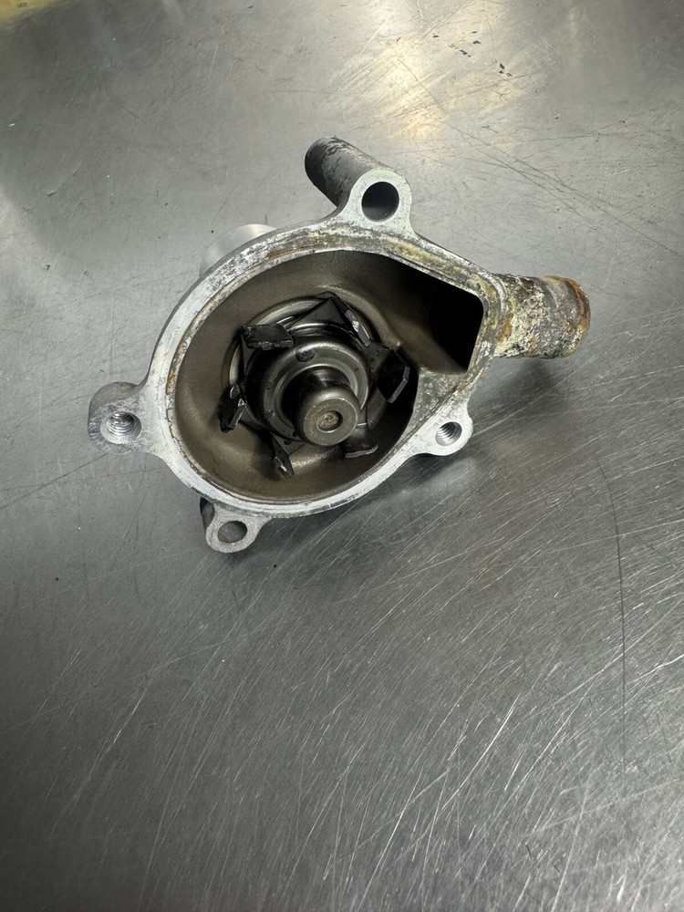 Honda CBR250RR CBR 250 RR Water Pump Shaft MC22 97 OEM Engine Motor Part