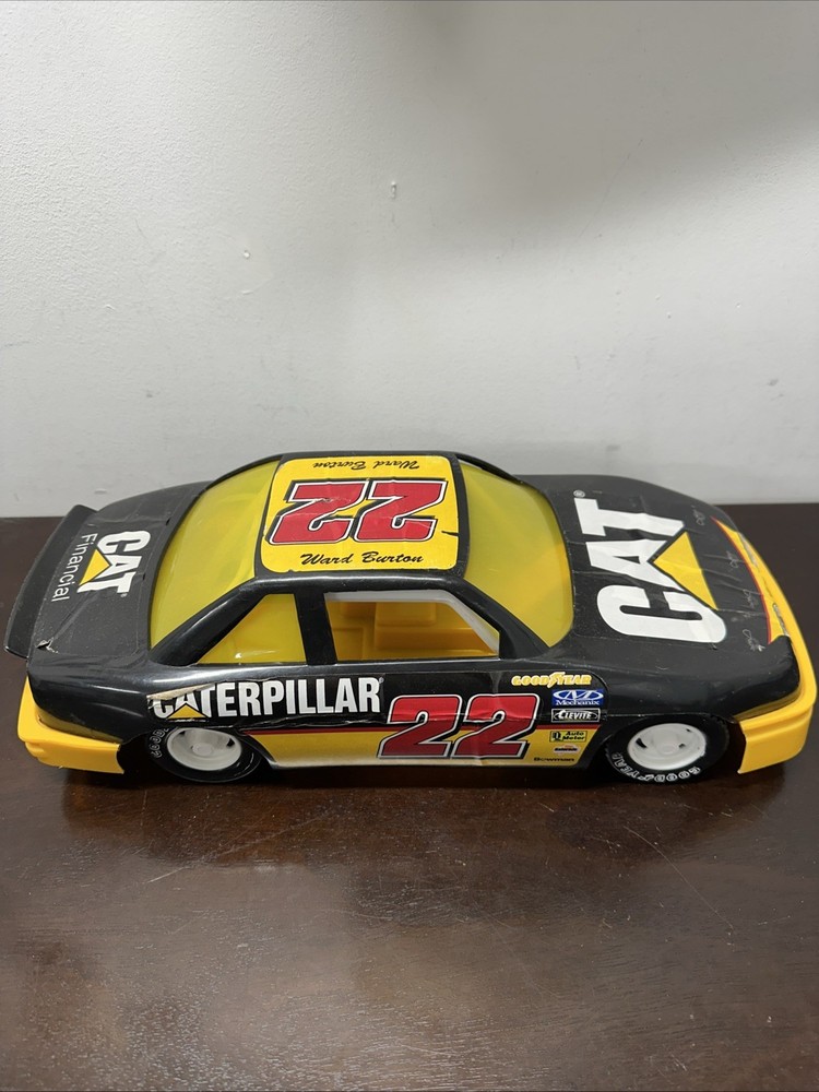 Caterpillar Ward Burton 16