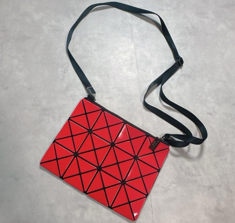 Bao Bao Bag Enamel Red Sacoche Shoulder Messenger  Fashion Style from Japan Used