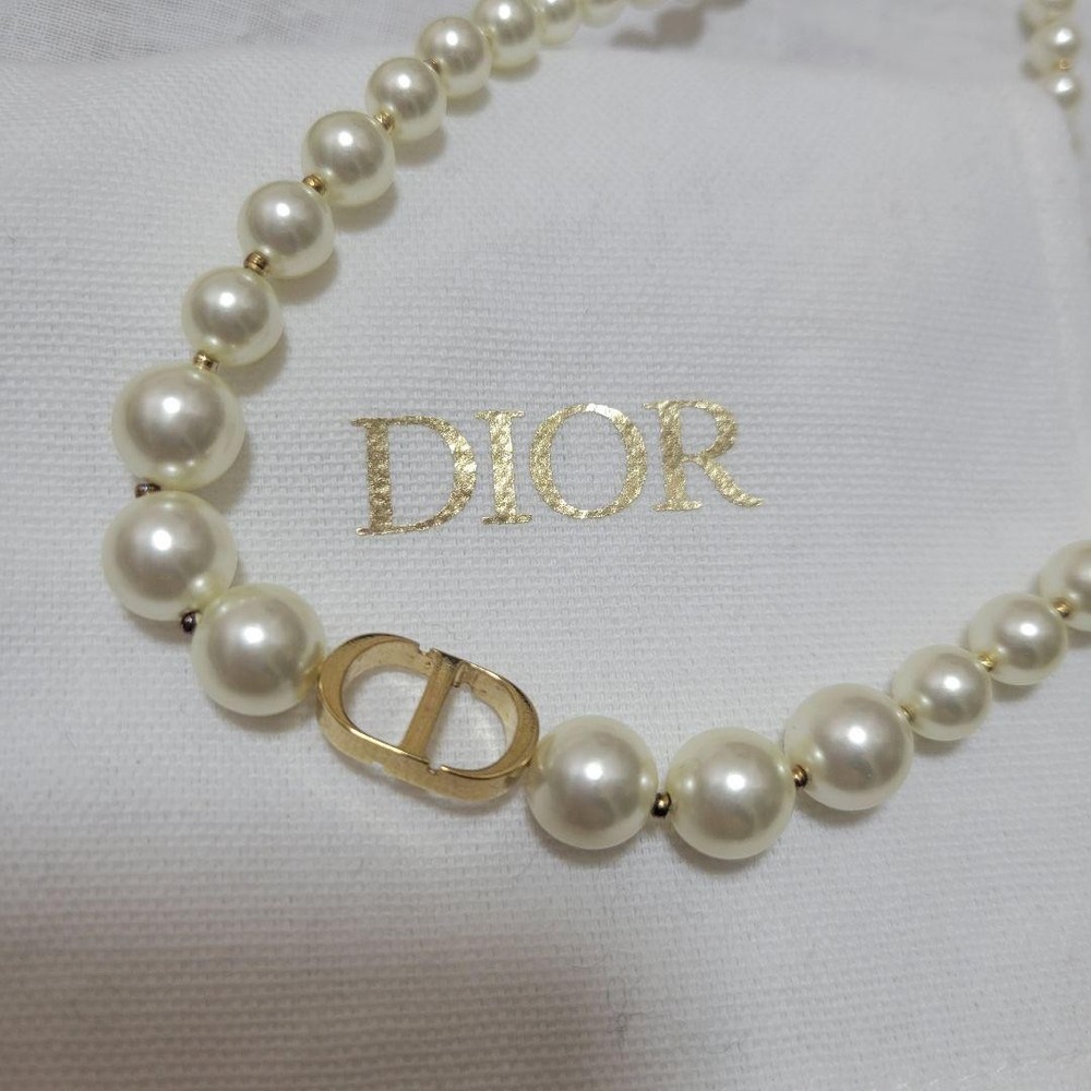 Christian Dior Pearl Choker