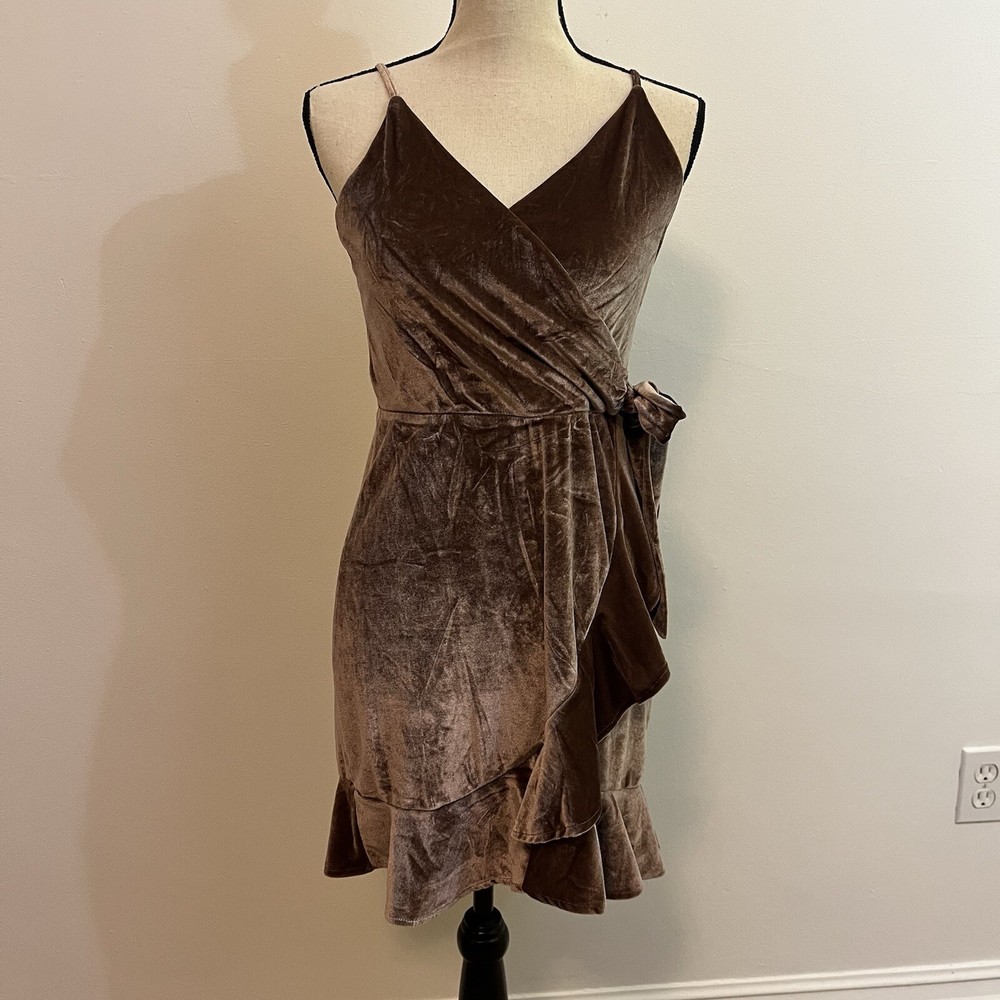 She and Sky Velvet Cocktail Dress M Brown Ruffle Bow Spaghetti Strap Party Wear