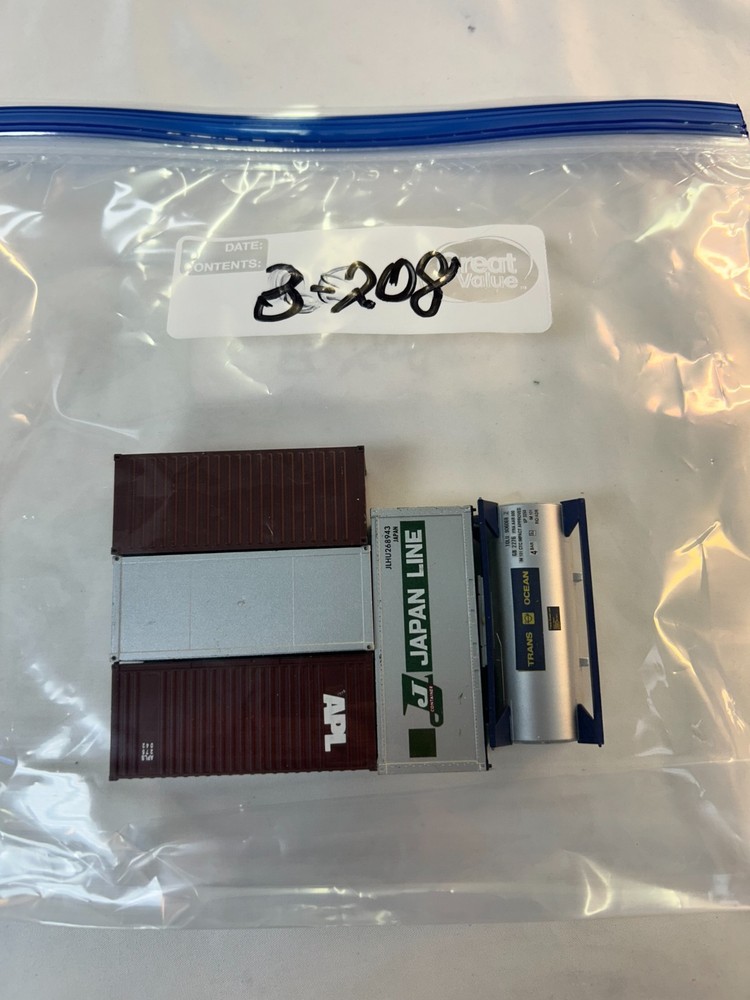 Grab Bag HO Scale Containers 5 Units Lot#3-208