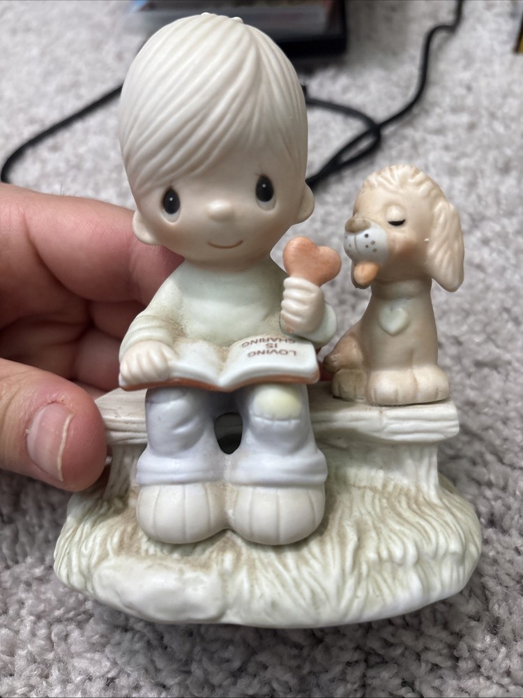 Precious Moments Loving Is Sharing Jonathan and David 1979 Figurine No Box