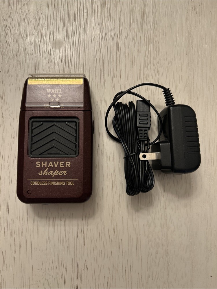 Wahl WA8061-100 5 Star Series Rechargeable Shaver/Shaper With Charger