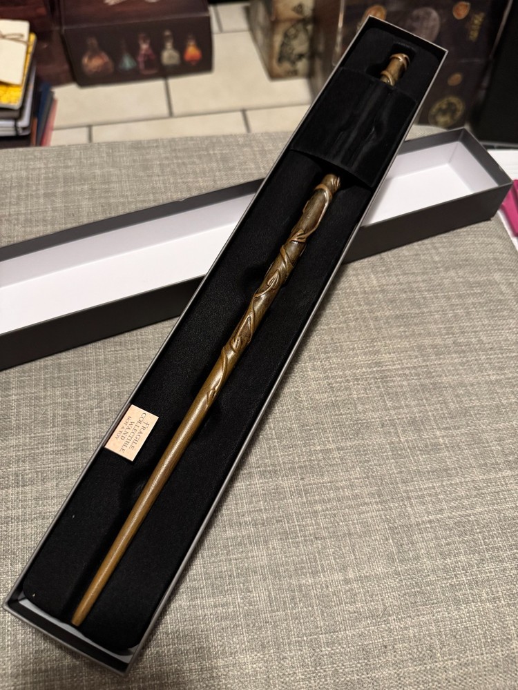Harry Potter Hermione Granger Collectible Wand from The Wizarding World